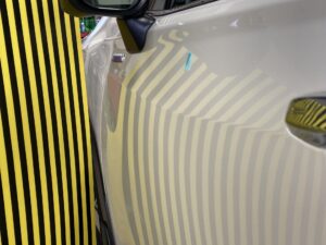 フォレスター助手席ドアのデントリペア