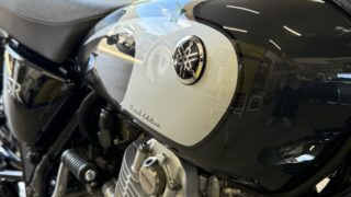 sr400 5型　タンク（凹みあり） ヤマハSRバイクタンクのヘコミを