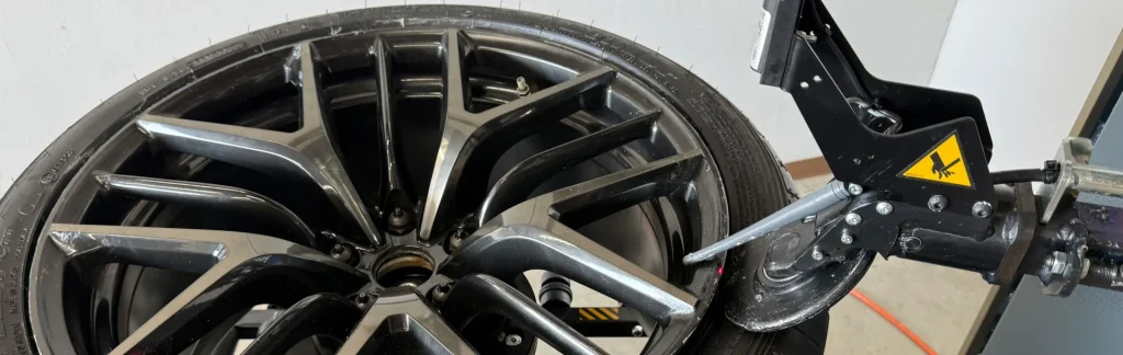 持込みタイヤ交換