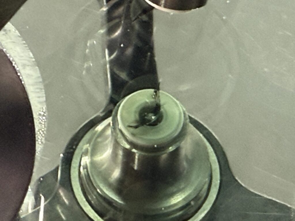 ダイハツロッキーのフロントガラスのウインドリペア