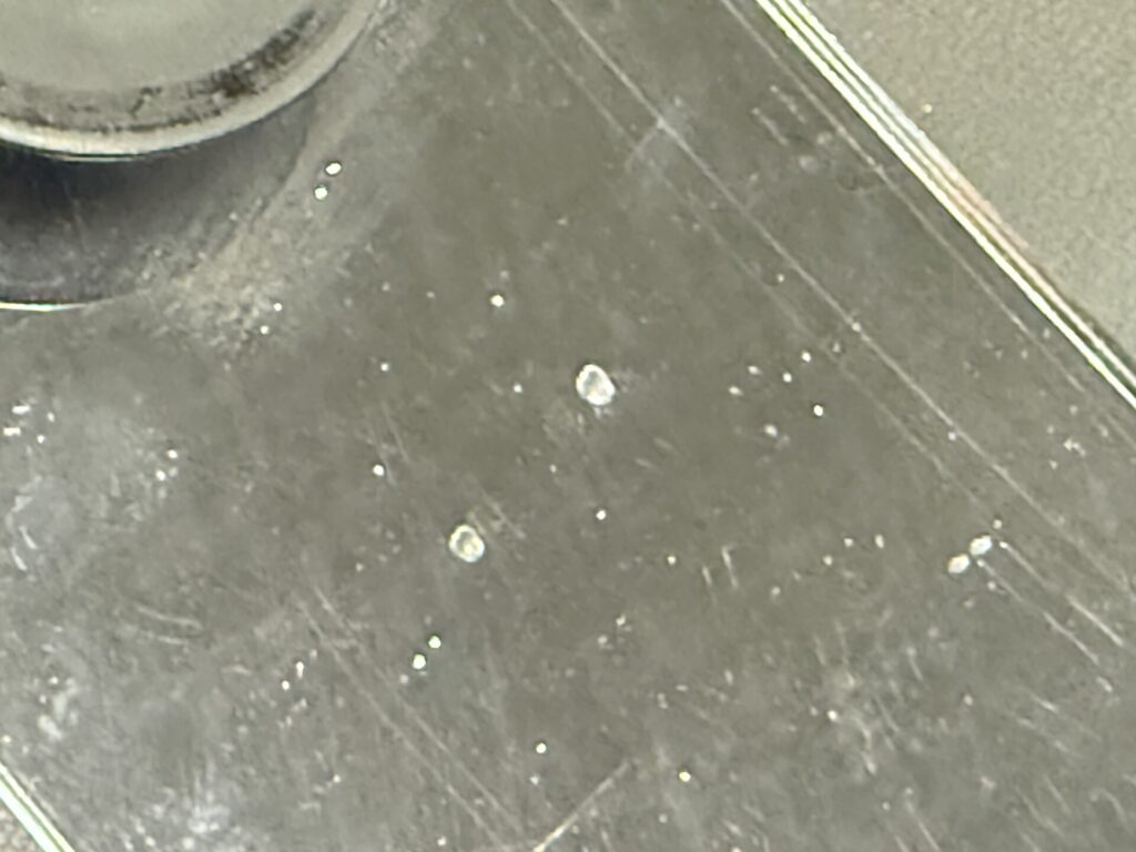 ホンダシャトルのフロントガラスのひび割れをウインドリペア