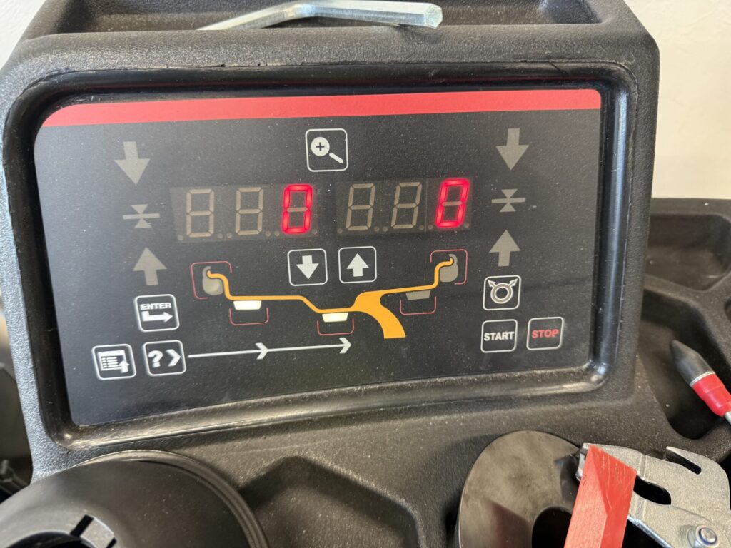 ランドローバーディスカバリーの持込タイヤ交換275/45R21