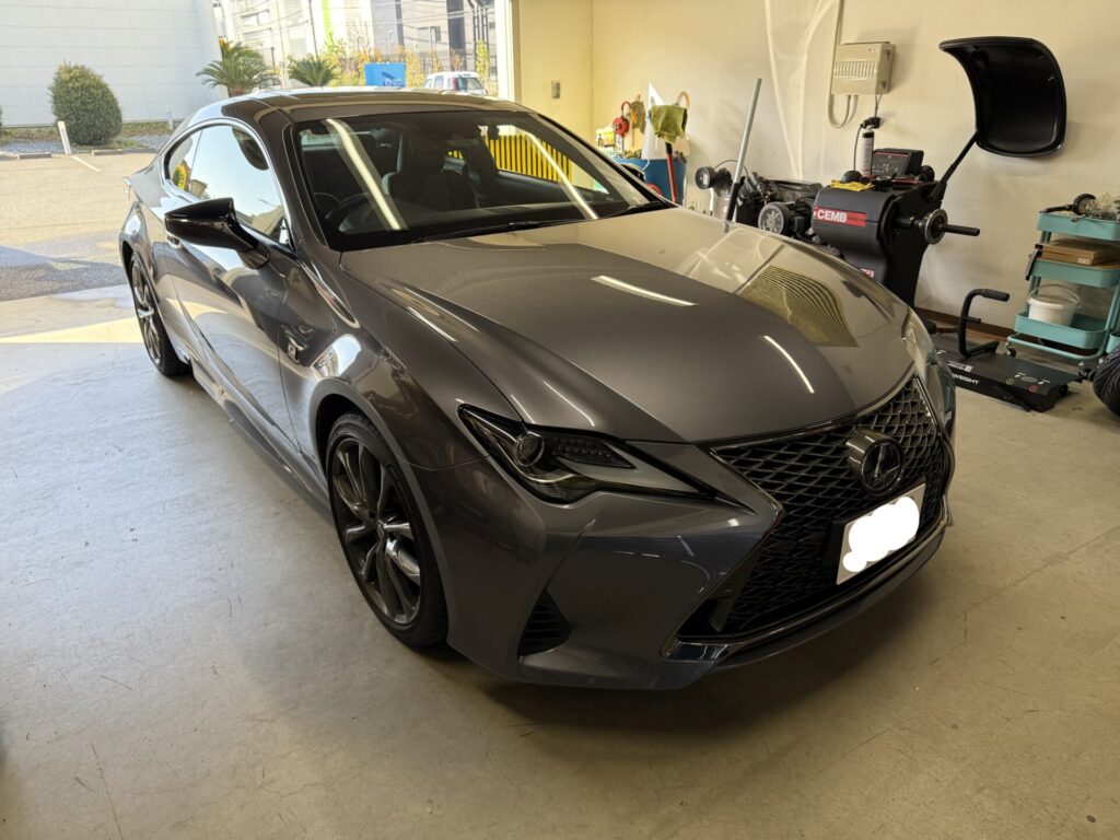 レクサスRCドアパンチのヘコミをデントリぺア