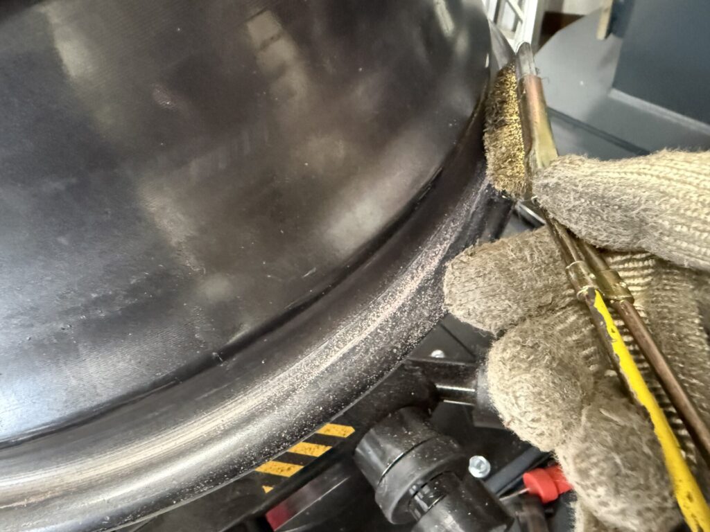 日産セレナ持ち込みタイヤ交換