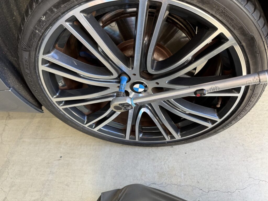 BMW5シリーズ持込タイヤ交換