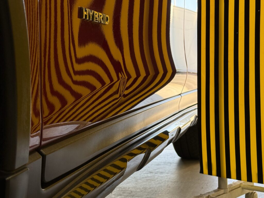 エクストレイル助手席ドアのヘコミをデントリペア