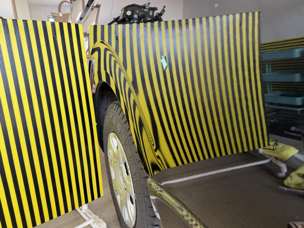 ハイエースのクオーターパネルのヘコミをデントリペア