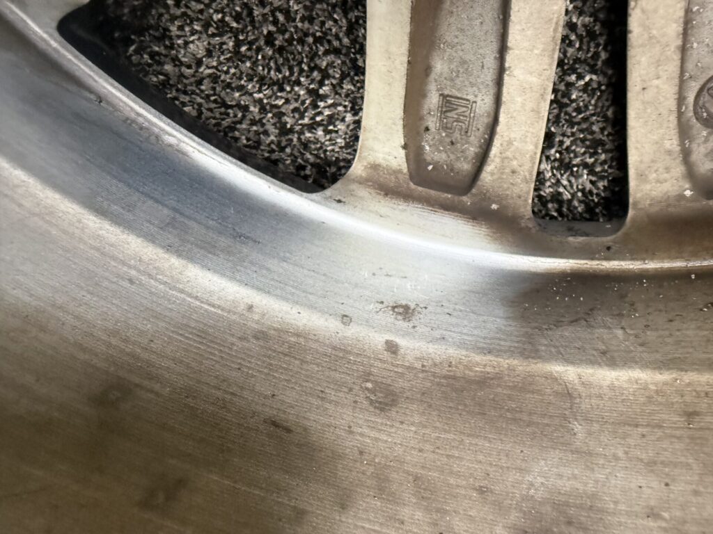 レクサスRXの持込タイヤ交換