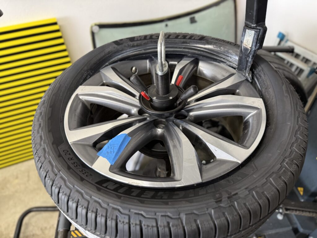 レクサスRXの持込タイヤ交換