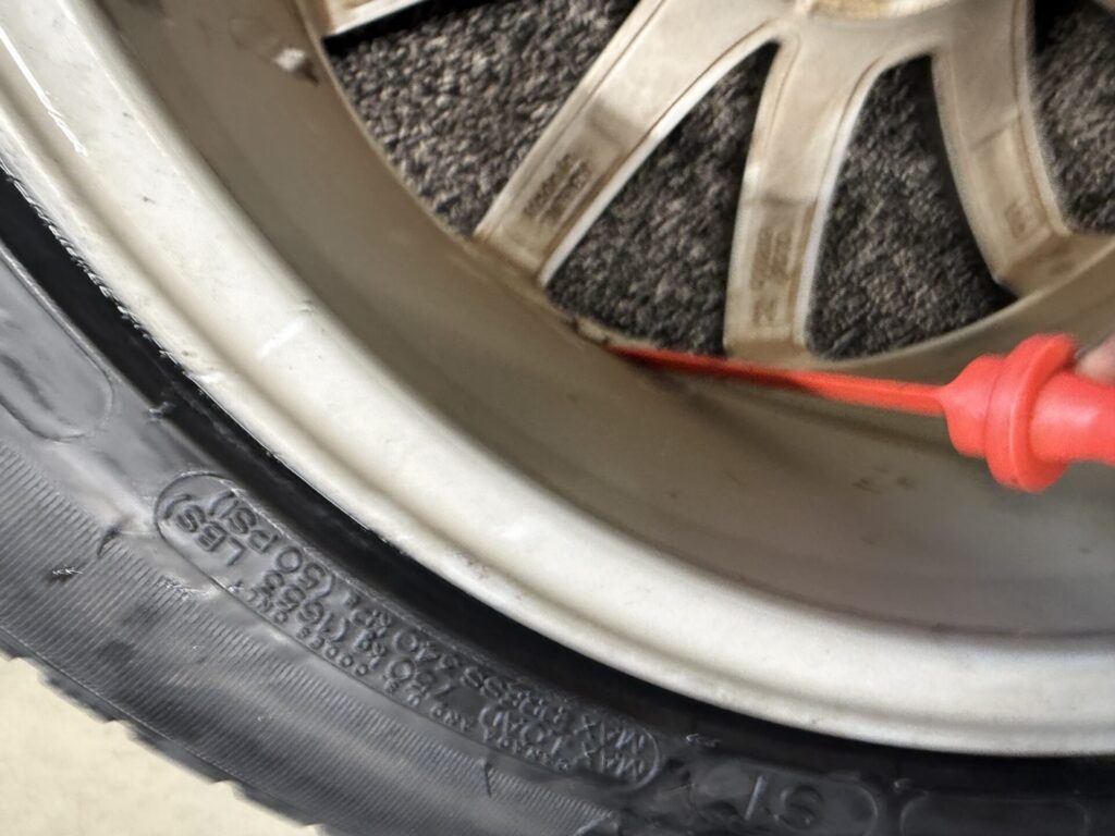 ワーゲンパサートの持込タイヤ交換