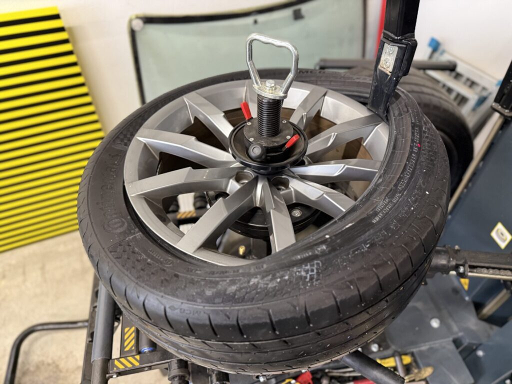 ワーゲンパサートの持込タイヤ交換